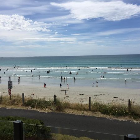 Horizons Beachfront Apartment 포트페어리 외부 사진